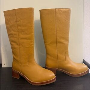 NWT Frye Camryn Tall Pull-On Boots